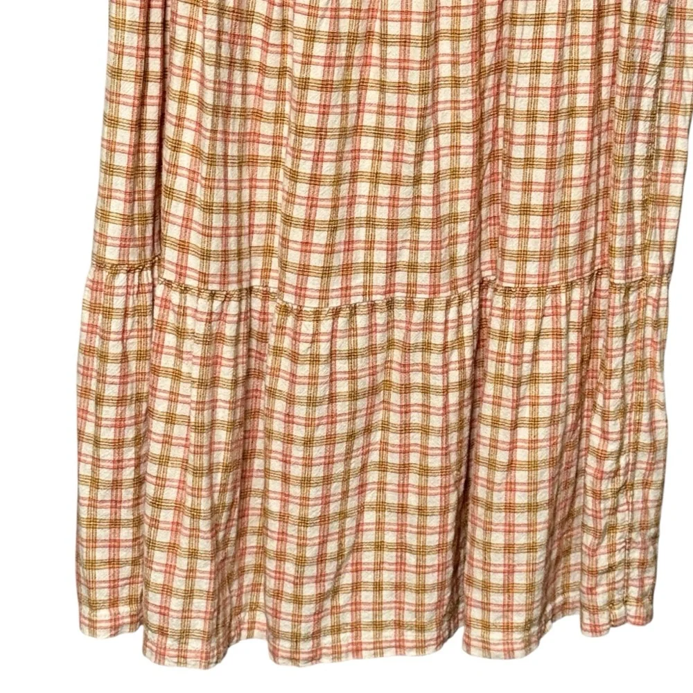 Old Navy Tiered Linen Blend Flutter Sleeve Swing Plaid Tiered Ruffle Dress - Picture 4 of 11